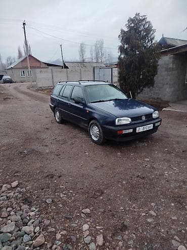 Volkswagen: Volkswagen Golf: 1995 г., 1.8 л, Механика, Бензин, Универсал — 9