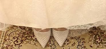 дордой платье: Свадебное платье в классическом стиле с длинными рукавами и высоким — 5