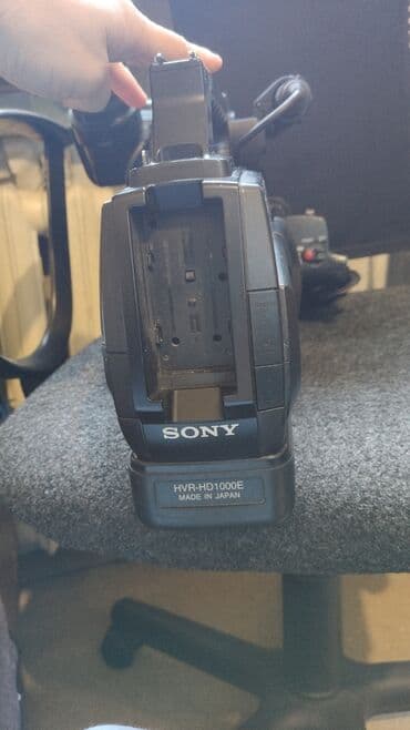 soni новый: Продается видеокамера Sony HVR-HD1000E. б/у состояние отличное. По — 2