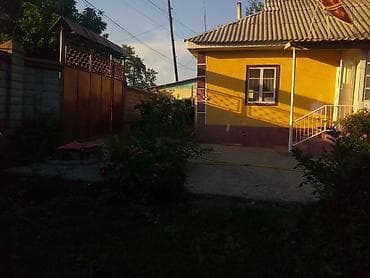 Кыймылсыз мүлк: Дом с двором и садом - Отдельностоящий одноэтажный дом с мансардной — 2