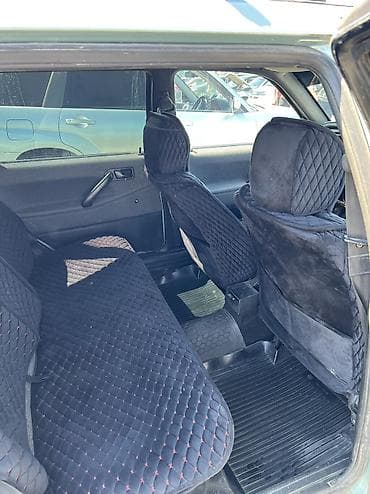балыкчы жарнама: Volkswagen Passat: 1989 г., 1.8 л, Кол менен иштөөчү, Бензин, Универсал — 9
