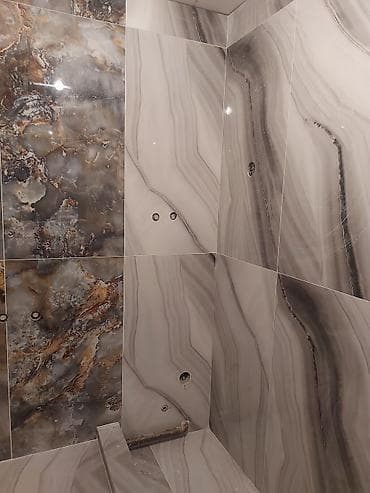 Окна на заказ: Укладка кафеля под ключ 🧱 👷‍♂️ Мастера с большим опытом 🔧 Работаем — 5