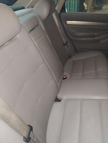 зеркела: Audi A4: 1999 г., 1.8 л, Кол менен иштөөчү, Бензин, Седан — 3