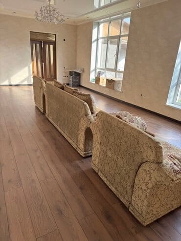 длинные диваны: Прямой диван, Б/у, Трехместный — 5