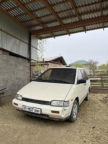 митсубиси спейс стар: Nissan Prairie: 1990 г., 2 л, Ручные, Бензин, Минивэн — 3