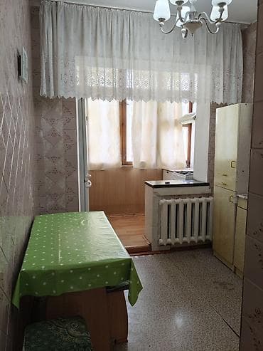 кв сдаются: 3 комнаты, С мебелью частично — 2