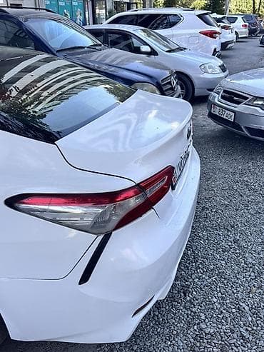 ct 200h: Toyota Camry: 2018 г., 2.5 л, Автомат, Бензин, Седан — 4