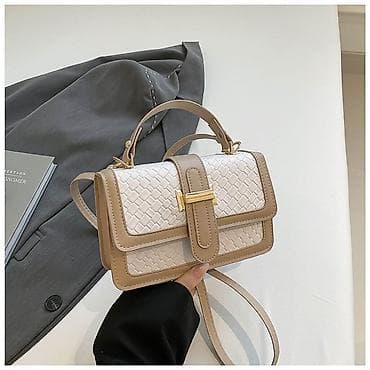 длинный пиджак: Белая женская сумка-клатч с геометрической стёжкой и декоративной — 10