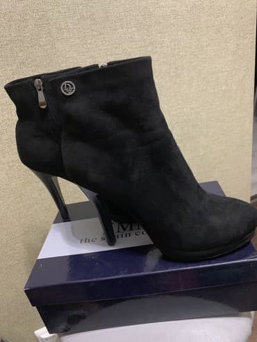 Ботинки, 39, Aldo, Б/у, цвет - Черный, Платная доставка, Самовывоз