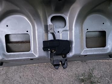 Автозапчасти: Крышка багажника Honda, 2001 г., Б/у, Оригинал — 3