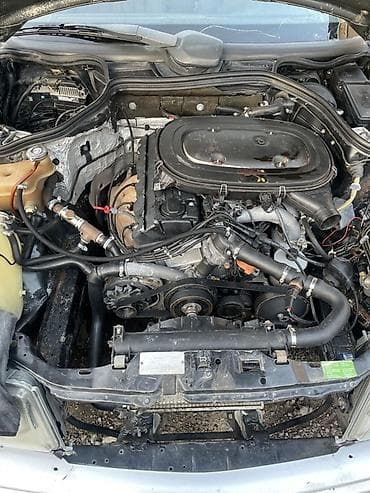 пш метр: Mercedes-Benz E-Class: 1990 г., 2.3 л, Кол менен иштөөчү, Бензин, Седан — 1