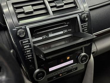 Транспорт: Toyota Camry: 2012 г., 2.5 л, Автомат, Бензин, Седан — 10