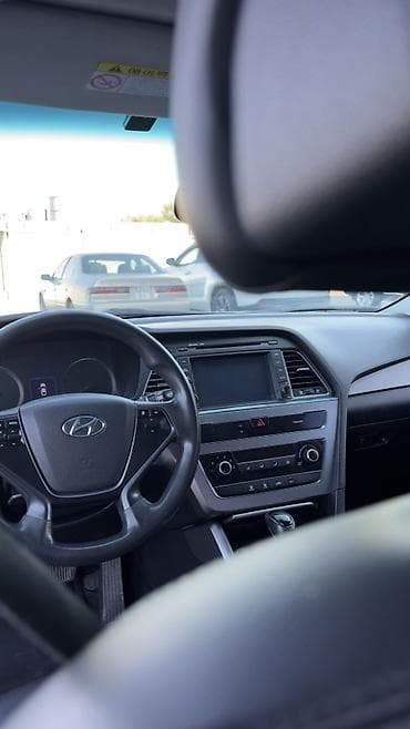 e class: Hyundai Sonata: 2016 г., 2 л, Автомат, Газ, Седан — 6