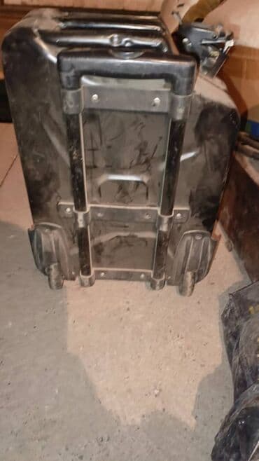 кресло офисное кожаное: Эксклюзивный мини-бар "Канистра" на заказ! Ищете оригинальный подарок — 7