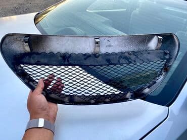 corolla runx: Решетка радиатора Toyota 2003 г., Б/у, Оригинал — 4