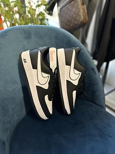 Ботинки: Nike Air Force 1 Low, чёрно-белая расцветка. - Классический силуэт — 4