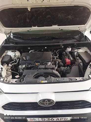 Toyota RAV4: 2020 г., 2.5 л, Автомат, Бензин, Кроссовер — 1