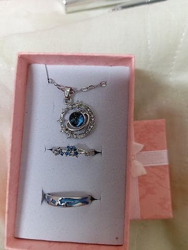 Жеке буюмдар: 590наборы 3/1 490 2/1 Набор украшений в подарочной коробке. Состав: - — 7