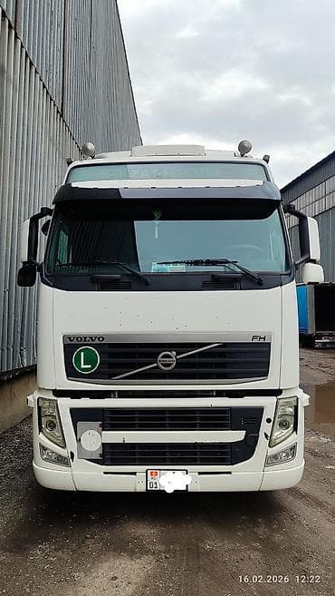 Транспорт: Сүйрөгүч, Volvo, 2012 г., Прицепсиз — 1