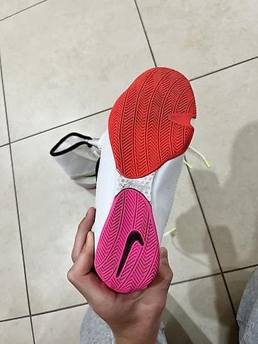 Мырзалардын бут кийими: Эркектердин кроссовкасы, 41, Nike, Колдонулган, түсү - Ак, Өзү алып кетүү — 3