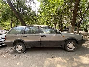 bcd com: Volkswagen Passat Variant: 1989 г., 1.8 л, Механика, Бензин, Универсал — 2