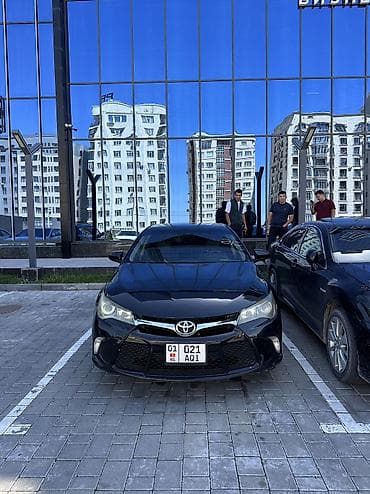 Toyota Camry: 2017 г., 2.5 л, Автомат, Бензин, Седан — 3