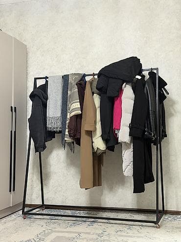 Кронштейн прочный сварочный на колесах