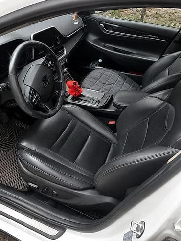 e klass: Hyundai Grandeur: 2017 г., 3 л, Автомат, Бензин, Седан — 1