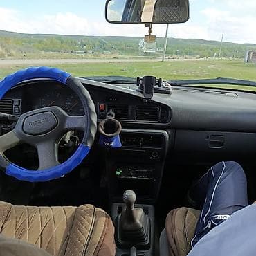 bmw 4: Mazda 626: 1989 г., Механика, Бензин, Универсал — 6