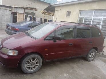 родиаторы: Honda Odyssey: 1996 г., 2.3 л, Вариатор, Бензин, Минивэн — 3