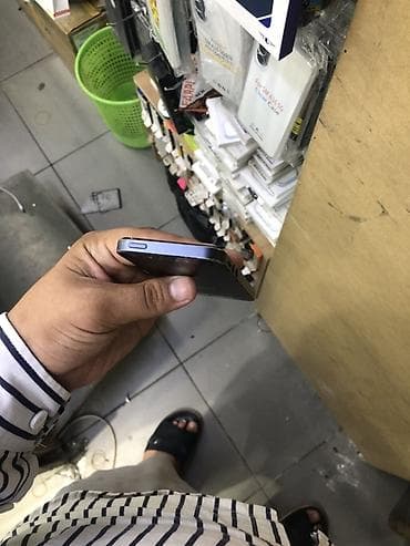oppo a17: IPhone 5, Б/у, 16 ГБ, Space Gray — 4
