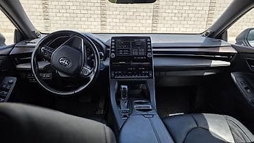 corolla s: Toyota Avalon: 2021 г., 2.5 л, Гибрид, Седан — 8