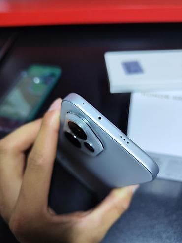 sd disk: Honor 400, Новый, 256 ГБ, цвет - Белый, 1 SIM, 2 SIM — 7