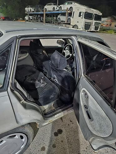 daewoo 2: Daewoo Nexia: 2004 г., 1.5 л, Механика, Бензин, Седан — 3