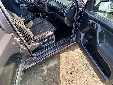 Volkswagen: Volkswagen Golf: 1994 г., 1.8 л, Механика, Бензин, Хэтчбэк — 8