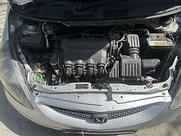 lexus rx 350 2021: Honda Fit: 2002 г., 1.3 л, Вариатор, Бензин, Хэтчбэк — 7