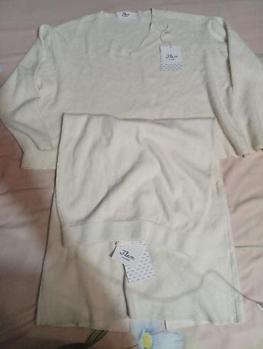 Айымдардын кийими: Комплект одежды + юбка 1) Трикотажный костюм (бренд на бирке: Flex) - — 1