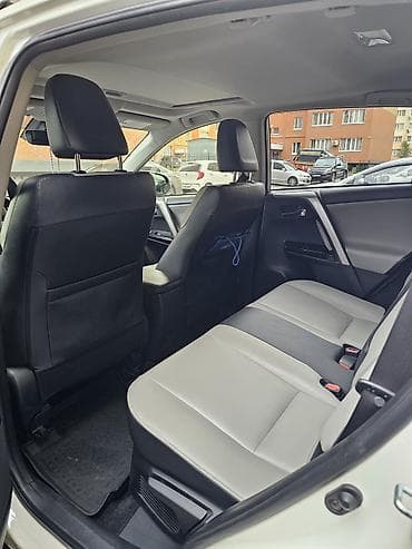 раф: Toyota RAV4: 2018 г., 2.5 л, Автомат, Гибрид, Кроссовер — 6