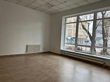 СДАЁТСЯ коммерческое помещение — центр города! Манаса, 64/1, за — 5