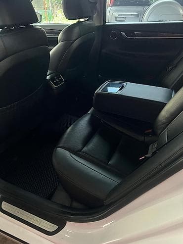 bew e34: Hyundai Grandeur: 2018 г., 3 л, Автомат, Газ, Седан — 8