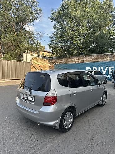 fit 2020: Honda Fit: 2004 г., 1.3 л, Вариатор, Бензин, Хэтчбэк — 4