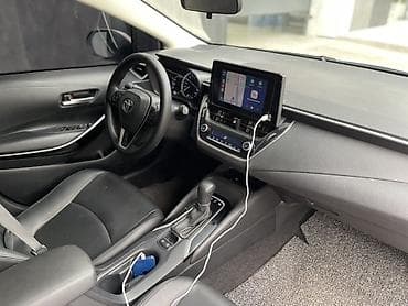 карола гибрид: Toyota Corolla: 2022 г., 1.8 л, Автомат, Гибрид, Седан — 6