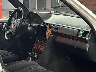 124 е 500: Mercedes-Benz W124: 1994 г., 2.2 л, Автомат, Бензин, Седан — 3