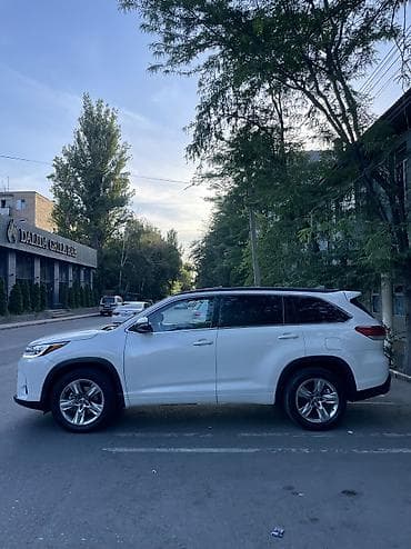 2019: Toyota Highlander: 2019 г., 3.5 л, Автомат, Бензин, Внедорожник — 4