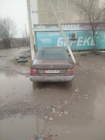 дверные карты w211: Mercedes-Benz W124: 1989 г., 2.2 л, Механика, Бензин, Седан — 4