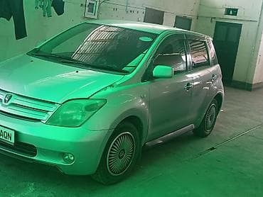 bid e2: Toyota Ist: 2003 г., 1.5 л, Автомат, Бензин, Хэтчбэк — 2