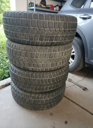 зимние шины гоформ: Шины 265 / 65 / R 17, Зима, Б/у, Комплект, Внедорожные (АТ/МТ), Firemax — 1