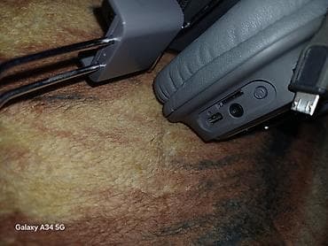 samsung s30: Накладные наушники серого цвета с амбушюрами из мягкого кожзама — 2