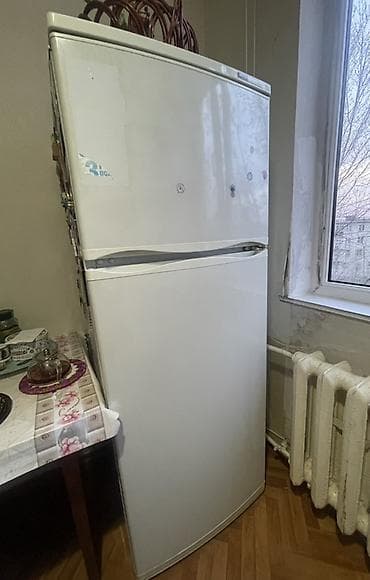 atlant холодильник: Холодильник Atlant, Б/у, Двухкамерный, 150 * — 1