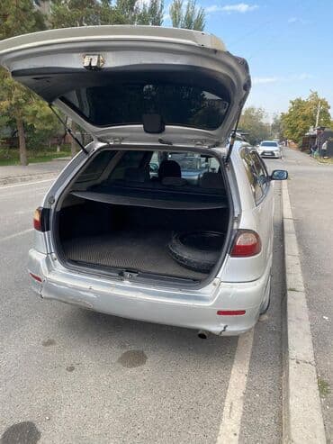 срочно продаю нужны деньги очень срочно: Toyota Caldina: 2000 г., 1.8 л, Автомат, Газ, Универсал — 5